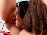 Lesbe Hure leckend asiatische Whore's triefnasse nasse Cunt. 
