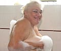 Heavyweight grandma showing off in the bath